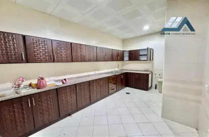 Apartment - 3 Bedrooms - 3 Bathrooms for rent in Mohamed Bin Zayed Centre - Mohamed Bin Zayed City - Abu Dhabi