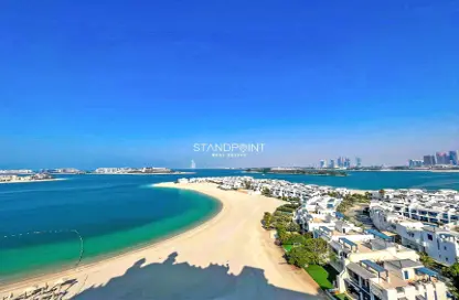 Apartment - 2 Bedrooms - 3 Bathrooms for sale in Al Haseer - Shoreline Apartments - Palm Jumeirah - Dubai