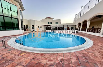 Villa - 5 Bedrooms - 7 Bathrooms for rent in Khalidiya Village - Al Khalidiya - Abu Dhabi