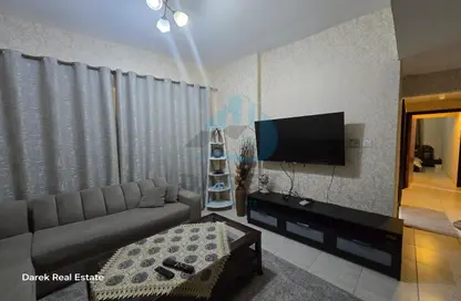 Apartment - 2 Bedrooms - 2 Bathrooms for rent in Mandarin Towers - Garden City - Ajman