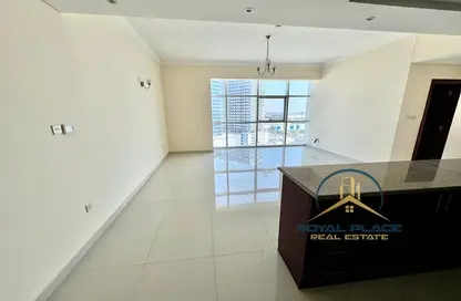 Apartment - 2 Bedrooms - 3 Bathrooms for rent in Oasis Tower 1 - Dubai Sports City - Dubai