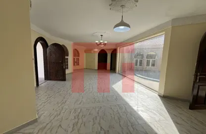 Villa - 6 Bedrooms - 7 Bathrooms for rent in Rabdan - Abu Dhabi