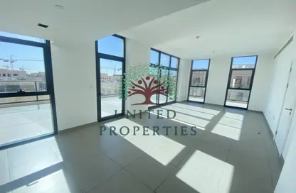 Penthouse - 2 Bedrooms - 4 Bathrooms for rent in Al Mamsha - Muwaileh - Sharjah