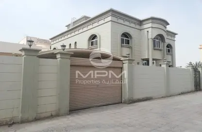 Villa - 5 Bedrooms for rent in Mohamed Bin Zayed City Villas - Mohamed Bin Zayed City - Abu Dhabi