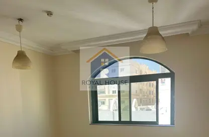 Apartment - 2 Bedrooms - 3 Bathrooms for sale in Abu shagara Building 2 - Budaniq - Al Qasimia - Sharjah