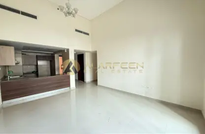 Apartment - 2 Bedrooms - 3 Bathrooms for rent in Roxana Residence B - Roxana Residences - Jumeirah Village Circle - Dubai