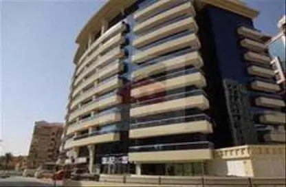 Apartment - 1 Bedroom - 2 Bathrooms for sale in Trafalgar Executive - CBD (Central Business District) - International City - Dubai