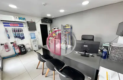 Show Room - Studio for rent in Mussafah - Abu Dhabi