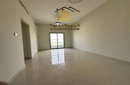 Apartment - 2 Bedrooms - 3 Bathrooms for rent in Al Jurf 2 - Al Jurf - Ajman Downtown - Ajman