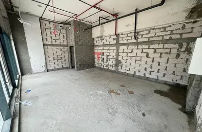 Shop - Studio - 1 Bathroom for rent in AZIZI Riviera - Meydan One - Meydan - Dubai
