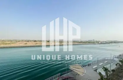 Apartment - 2 Bedrooms - 3 Bathrooms for rent in Waters Edge - Yas Island - Abu Dhabi