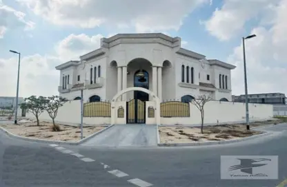 Villa - 6 Bedrooms - 7 Bathrooms for rent in Nad Al Sheba 4 - Nad Al Sheba - Dubai