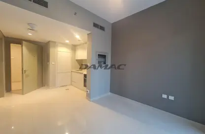 Apartment - 1 Bedroom for rent in Zada Tower - Business Bay - Dubai