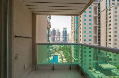 Apartment - 2 Bedrooms - 3 Bathrooms for sale in Marina Tower - Dubai Marina - Dubai