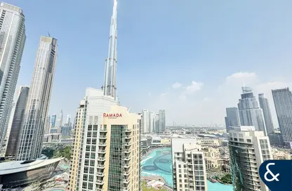 Apartment - 1 Bedroom - 2 Bathrooms for sale in 29 Burj Boulevard Tower 1 - 29 Burj Boulevard - Downtown Dubai - Dubai