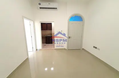 Apartment - 1 Bedroom - 1 Bathroom for rent in Al Qubaisat - Al Mushrif - Abu Dhabi