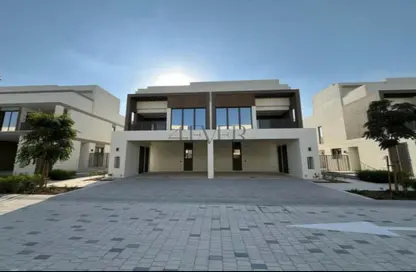 Villa - 4 Bedrooms - 5 Bathrooms for rent in Aura - Tilal Al Ghaf - Dubai