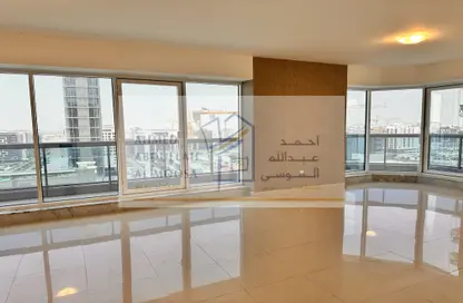 Apartment - 3 Bedrooms - 4 Bathrooms for rent in Al Wasl Tower - Sheikh Zayed Road - Dubai