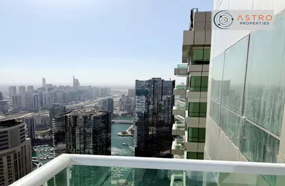 Apartment - 3 Bedrooms - 3 Bathrooms for rent in Marina Pinnacle - Dubai Marina - Dubai