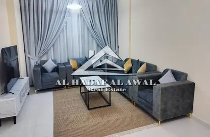 Apartment - 2 Bedrooms - 2 Bathrooms for rent in Al Khan Lagoon - Al Khan - Sharjah