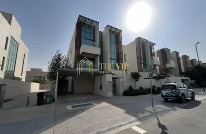 Villa - 6 Bedrooms - 7 Bathrooms for rent in Grand Views - Meydan Gated Community - Meydan - Dubai