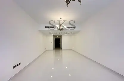 Apartment - 2 Bedrooms - 3 Bathrooms for rent in Trio Building - Al Barsha 1 - Al Barsha - Dubai