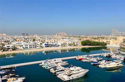 Apartment - 3 Bedrooms - 4 Bathrooms for rent in Marina Residences 3 - Marina Residences - Palm Jumeirah - Dubai