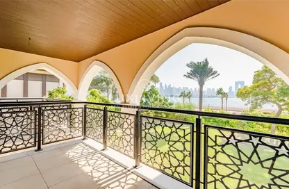 Villa - 5 Bedrooms - 6 Bathrooms for sale in Jumeirah Zabeel Saray - The Crescent - Palm Jumeirah - Dubai