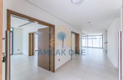 Villa - 5 Bedrooms - 7 Bathrooms for sale in West Yas - Yas Island - Abu Dhabi