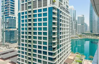 Apartment - 1 Bathroom for rent in Movenpick Jumeirah Lakes Towers - JLT Cluster A - Jumeirah Lake Towers - Dubai