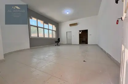 Apartment - 1 Bathroom for rent in Urban Oasis Compound - Between Two Bridges - Abu Dhabi