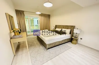 Apartment - 2 Bedrooms - 2 Bathrooms for rent in Al Manal Tower - Sheikh Zayed Road - Dubai