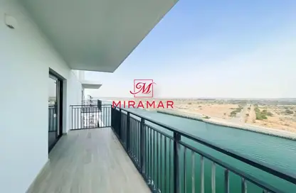 Apartment - 3 Bedrooms - 4 Bathrooms for rent in Waters Edge - Yas Island - Abu Dhabi