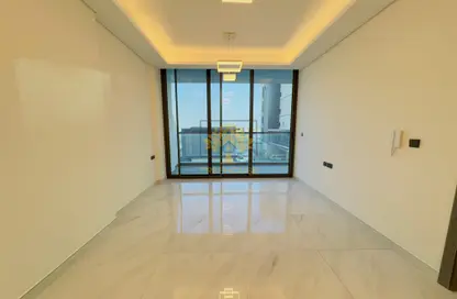 Apartment - 1 Bedroom - 2 Bathrooms for sale in Samana Park Views - Arjan - Dubai