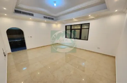 Apartment - 1 Bathroom for rent in Mohamed Bin Zayed Centre - Mohamed Bin Zayed City - Abu Dhabi