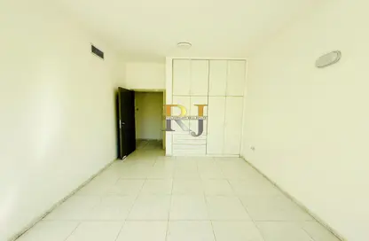 Apartment - 1 Bedroom - 2 Bathrooms for rent in Mankhool Building - Mankhool - Bur Dubai - Dubai