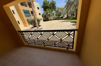 Apartment - 2 Bedrooms - 2 Bathrooms for rent in The Gardens - Dubai