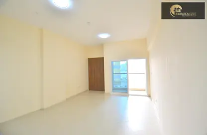 Apartment - 1 Bathroom for rent in Lynx Residence - Dubai Silicon Oasis - Dubai