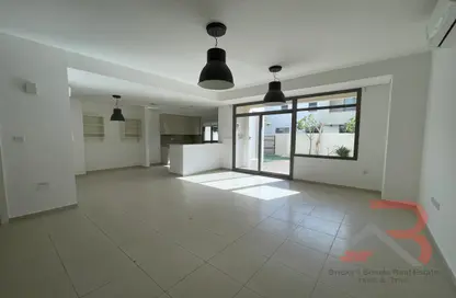 Townhouse - 3 Bedrooms - 4 Bathrooms for rent in Noor Townhouses - Town Square - Dubai