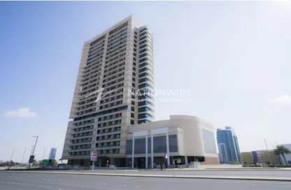 Apartment - 1 Bathroom for rent in Julphar Residence - Al Reem Island - Abu Dhabi