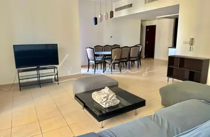 Apartment - 2 Bedrooms - 3 Bathrooms for rent in Rimal 1 - Rimal - Jumeirah Beach Residence - Dubai