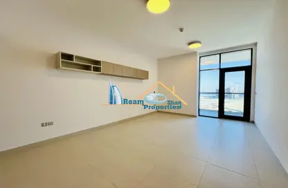 Apartment - 1 Bathroom for rent in Al Jaddaf - Dubai