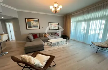 Apartment - 2 Bedrooms - 3 Bathrooms for rent in Shoreline Apartments - Palm Jumeirah - Dubai