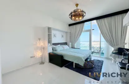 Apartment - 1 Bathroom for rent in Miraclz Tower by Danube - Arjan - Dubai