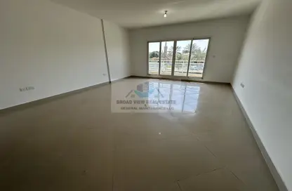 Apartment - 2 Bedrooms - 2 Bathrooms for rent in Tower 5 - Al Reef Downtown - Al Reef - Abu Dhabi