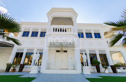 Villa - 6 Bedrooms - 7 Bathrooms for rent in Garden Homes Frond B - Garden Homes - Palm Jumeirah - Dubai