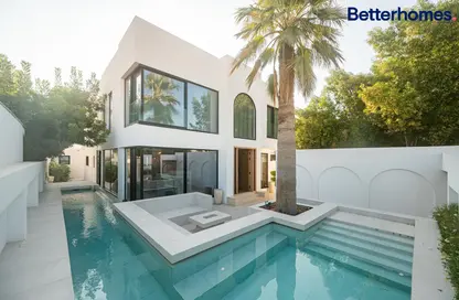 Villa - 4 Bedrooms - 5 Bathrooms for sale in Jumeirah 2 Villas - Jumeirah 2 - Jumeirah - Dubai