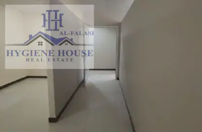 Full Floor - Studio - 2 Bathrooms for rent in Green Belt - Umm Al Quwain