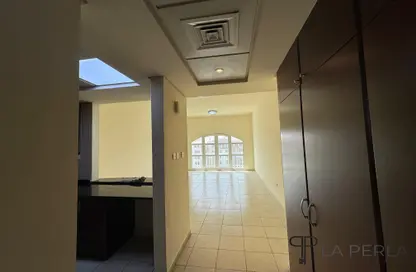 Apartment - 1 Bathroom for rent in Building 38 to Building 107 - Mediterranean Cluster - Discovery Gardens - Dubai