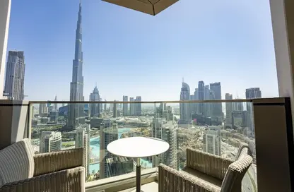 Apartment - 3 Bedrooms - 4 Bathrooms for sale in Vida Residence Downtown - Downtown Dubai - Dubai